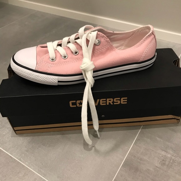 Converse Shoes - NWT Converse all star sneakers